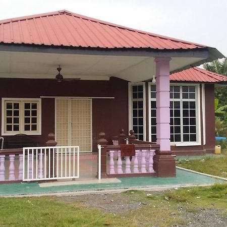 De Sabil Homestay Teluk Panglima Garang Екстериор снимка